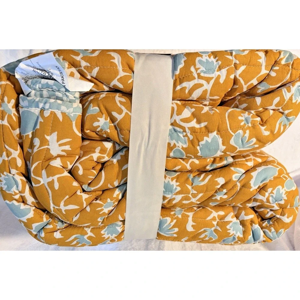 Threshold Brand Earthy Vines Voile Quilt in Mustard Yellow & Teal Blue - King